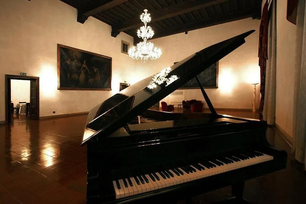 Hotel Columbus Rome 4*,
