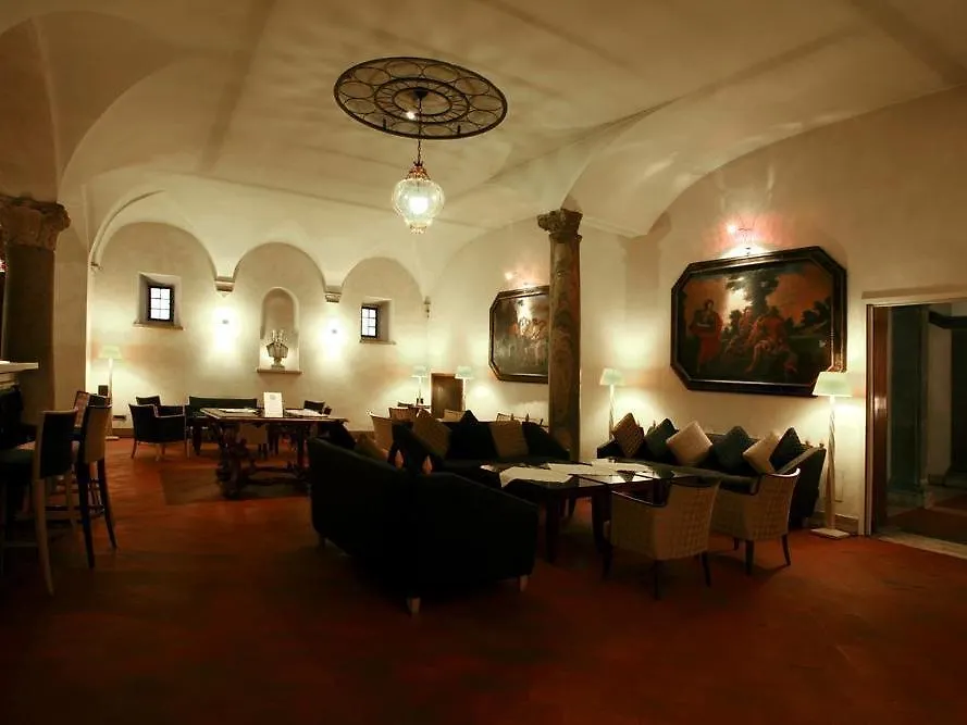 Hotel Columbus Rome