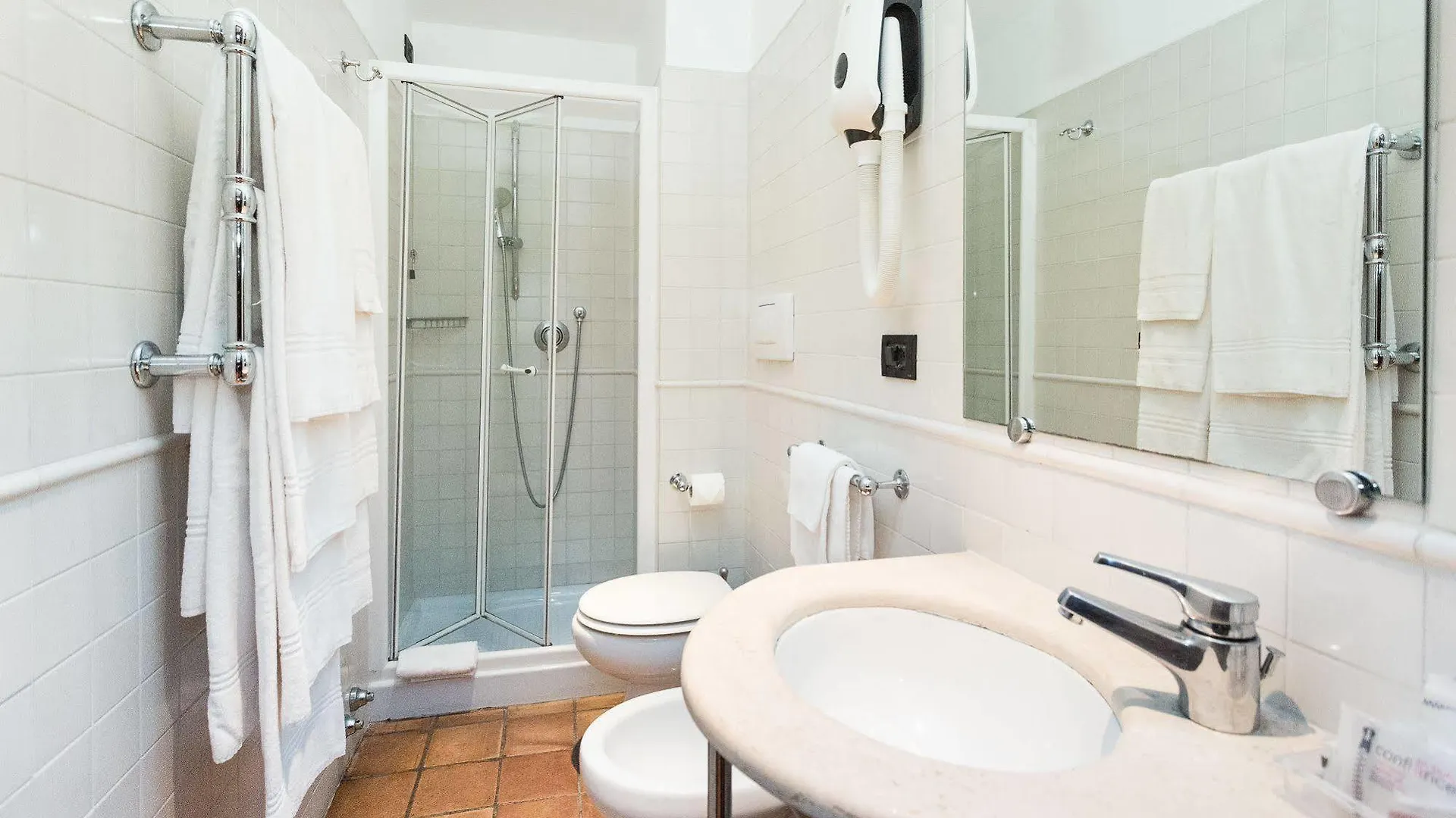 Hotel Columbus Rome 4*,