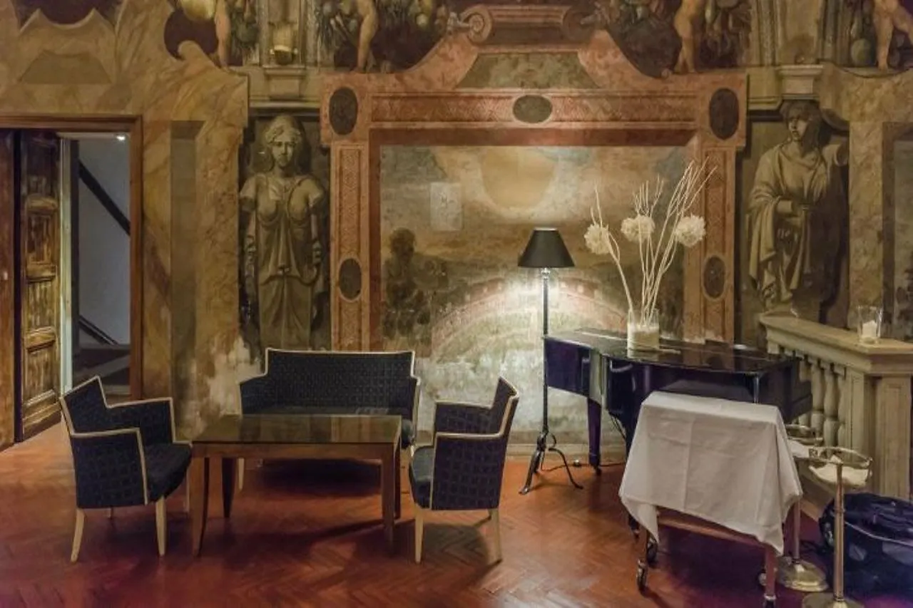 Hotel Columbus Rome